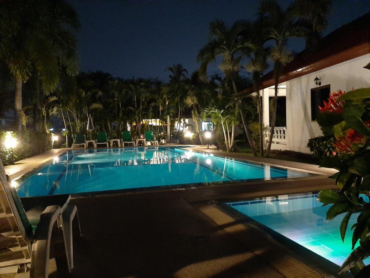 D&K Smiley Phuket Resort Rawai Luaran gambar